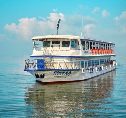 Classic Paradise Exclusive (Breakfast/Morning Cruise)